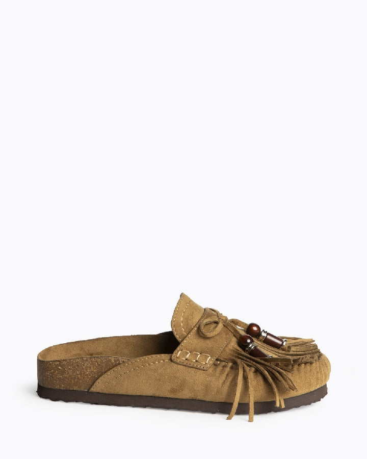 Babucha Camel